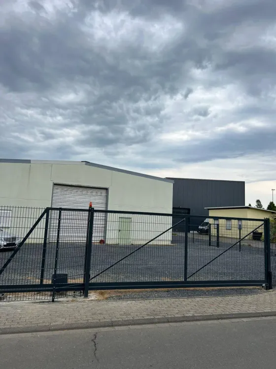 Industriezaun in Koblenz - fachgerechte Ausführung vor Ort